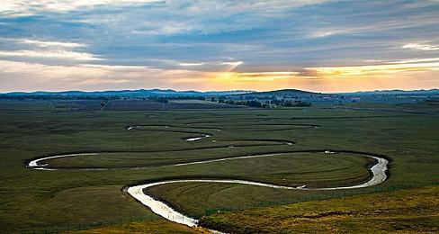 《宝可梦：朱＆紫》全新预告 在辽阔的世界自由地旅行